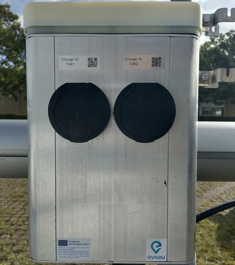EV4EU charger – grey box with two Mennekes outlets